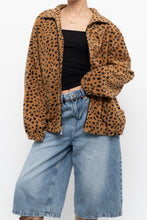 Load image into Gallery viewer, Vintage x Leopard Fleece (XS-M)