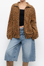 Load image into Gallery viewer, Vintage x Leopard Fleece (XS-M)
