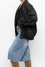 Load image into Gallery viewer, Vintage x Made in Canada x THE LEATHER RANCH Black Suede Croc Bomber (S-L)