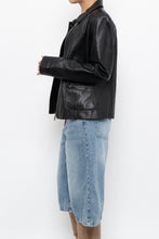 Load image into Gallery viewer, Vintage x ALFANI Black Leather Jacket (XS-M)