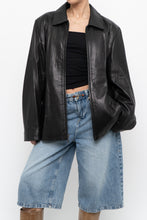 Load image into Gallery viewer, Vintage x LIZ CLAIBORNE Black Butter Leather Panelled Jacket (XS-L)
