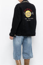 Load image into Gallery viewer, Vintage x Made in Hong Kong x HARD ROCK HOTEL Black Denim Jacket (S, M)