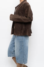 Load image into Gallery viewer, Vintage x MODERN ESSENTIALS Brown Suede Jacket (XS-M)
