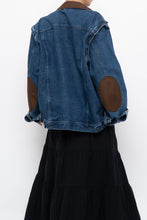 Load image into Gallery viewer, Vintage x DAKOTA Darkwash Denim Jacket/Vest (S-L)
