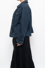 Load image into Gallery viewer, Vintage x Darkwash Denim Jacket (XS-L)
