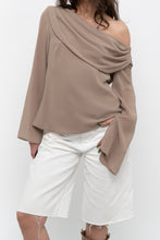 Load image into Gallery viewer, Vintage x Made in Canada x FRANK LYMAN Dark Beige Off-Shoulder Blouse (XS-M)