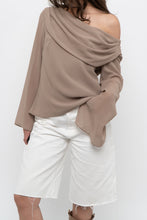 Load image into Gallery viewer, Vintage x Made in Canada x FRANK LYMAN Dark Beige Off-Shoulder Blouse (XS-M)