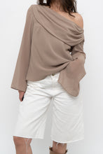 Load image into Gallery viewer, Vintage x Made in Canada x FRANK LYMAN Dark Beige Off-Shoulder Blouse (XS-M)