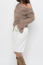 Load image into Gallery viewer, Vintage x Made in Canada x FRANK LYMAN Dark Beige Off-Shoulder Blouse (XS-M)