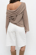Load image into Gallery viewer, Vintage x Made in Canada x FRANK LYMAN Dark Beige Off-Shoulder Blouse (XS-M)