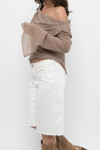 Load image into Gallery viewer, Vintage x Made in Canada x FRANK LYMAN Dark Beige Off-Shoulder Blouse (XS-M)