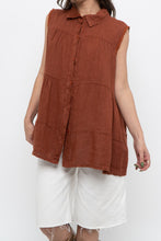 Load image into Gallery viewer, Vintage x Made in Italy x Dark Orange Linen Tiered Sleeveless Top (S, M)