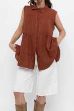 Load image into Gallery viewer, Vintage x Made in Italy x Dark Orange Linen Tiered Sleeveless Top (S, M)