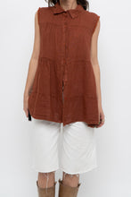 Load image into Gallery viewer, Vintage x Made in Italy x Dark Orange Linen Tiered Sleeveless Top (S, M)