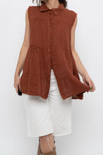 Load image into Gallery viewer, Vintage x Made in Italy x Dark Orange Linen Tiered Sleeveless Top (S, M)