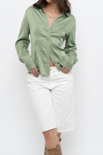 Load image into Gallery viewer, Vintage x Pale Green Silk Blouse (S, M)