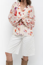 Load image into Gallery viewer, DOROTHEE SCHUMACHER x White Floral Silk Blouse (XS-M)
