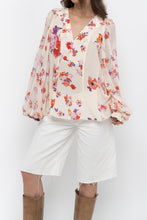 Load image into Gallery viewer, DOROTHEE SCHUMACHER x White Floral Silk Blouse (XS-M)