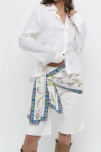 Load image into Gallery viewer, Vintage x Made in Canada x FRANCO MIRABELLI White Linen Fitted Blouse (S)