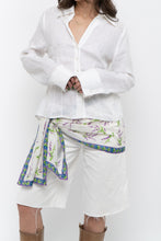 Load image into Gallery viewer, Vintage x Made in Canada x FRANCO MIRABELLI White Linen Fitted Blouse (S)