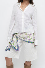 Load image into Gallery viewer, Vintage x Made in Canada x FRANCO MIRABELLI White Linen Fitted Blouse (S)