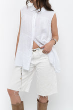 Load image into Gallery viewer, Vintage x White Tiered Linen Sleeveless Buttonup (S, M)