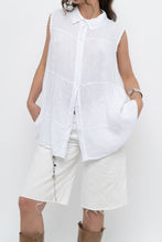 Load image into Gallery viewer, Vintage x White Tiered Linen Sleeveless Buttonup (S, M)