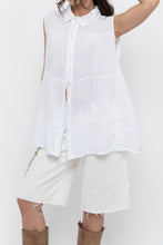 Load image into Gallery viewer, Vintage x White Tiered Linen Sleeveless Buttonup (S, M)