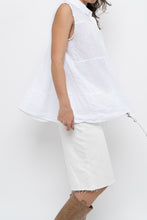 Load image into Gallery viewer, Vintage x White Tiered Linen Sleeveless Buttonup (S, M)