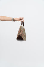 Load image into Gallery viewer, Vinage x Rennisance Knit Purse