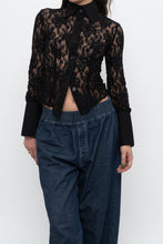 Load image into Gallery viewer, Vintage x RW&amp;CO Black Floral Cinched Mesh Buttonup (XS, S)