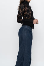 Load image into Gallery viewer, Vintage x RW&amp;CO Black Floral Cinched Mesh Buttonup (XS, S)