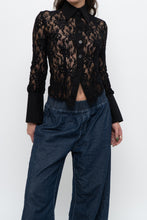 Load image into Gallery viewer, Vintage x RW&amp;CO Black Floral Cinched Mesh Buttonup (XS, S)