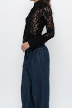 Load image into Gallery viewer, Vintage x RW&amp;CO Black Floral Cinched Mesh Buttonup (XS, S)