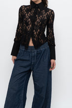Load image into Gallery viewer, Vintage x RW&amp;CO Black Floral Cinched Mesh Buttonup (XS, S)