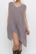 Load image into Gallery viewer, Vintage x Made in Italy x COULEUR Pink Striped Linen Dress (S-L)
