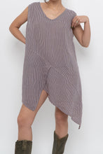 Load image into Gallery viewer, Vintage x Made in Italy x COULEUR Pink Striped Linen Dress (S-L)