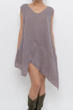 Load image into Gallery viewer, Vintage x Made in Italy x COULEUR Pink Striped Linen Dress (S-L)