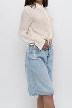 Load image into Gallery viewer, Vintage x EMANUEL UNAGRO Cropped Cream Silk Blouse (XS, S)