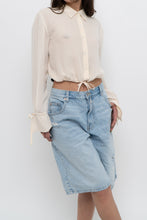 Load image into Gallery viewer, Vintage x EMANUEL UNAGRO Cropped Cream Silk Blouse (XS, S)