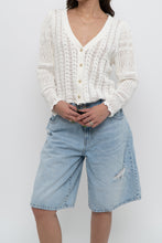 Load image into Gallery viewer, WILFRED x White Cotton Knit Cropped Cardigan (XS-L)