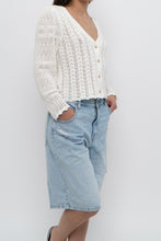 Load image into Gallery viewer, WILFRED x White Cotton Knit Cropped Cardigan (XS-L)