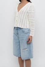 Load image into Gallery viewer, WILFRED x White Cotton Knit Cropped Cardigan (XS-L)