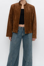 Load image into Gallery viewer, Vintage x VALERIE STEVENS Camel Suede Leather Jacket (S, M)