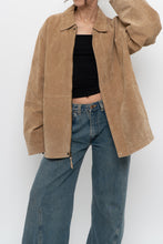 Load image into Gallery viewer, Vintage x STORMTECH Beige Suede Leather Jacket (S-L)