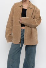 Load image into Gallery viewer, Vintage x STORMTECH Beige Suede Leather Jacket (S-L)