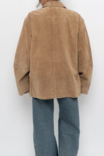 Load image into Gallery viewer, Vintage x STORMTECH Beige Suede Leather Jacket (S-L)
