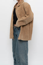 Load image into Gallery viewer, Vintage x STORMTECH Beige Suede Leather Jacket (S-L)