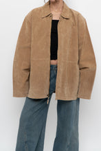 Load image into Gallery viewer, Vintage x STORMTECH Beige Suede Leather Jacket (S-L)