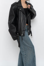 Load image into Gallery viewer, Vintage x Made in India x WILSONS Black Heavy Leather Biker Jacket (M, L)